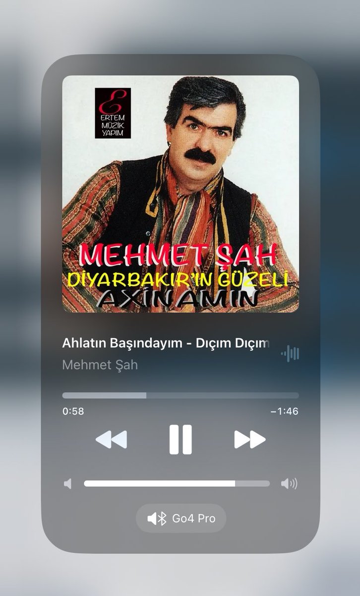 Gsshitpostings's tweet photo. Kürtlerin Mehmet şah gibi bir şarkıcısı varken garip garip tipleri dinlemeleri çok garip. https://t.co/SWztnLndIV