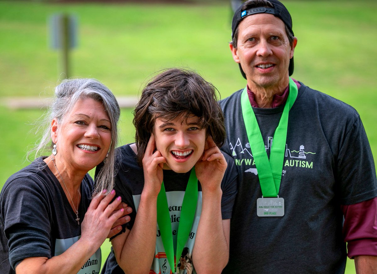 Parenting is a team sport, especially with autism in the mix. Here’s how one couple learned to show up for each other 💚
READ 📖 &gt; loom.ly/aDnL4ik