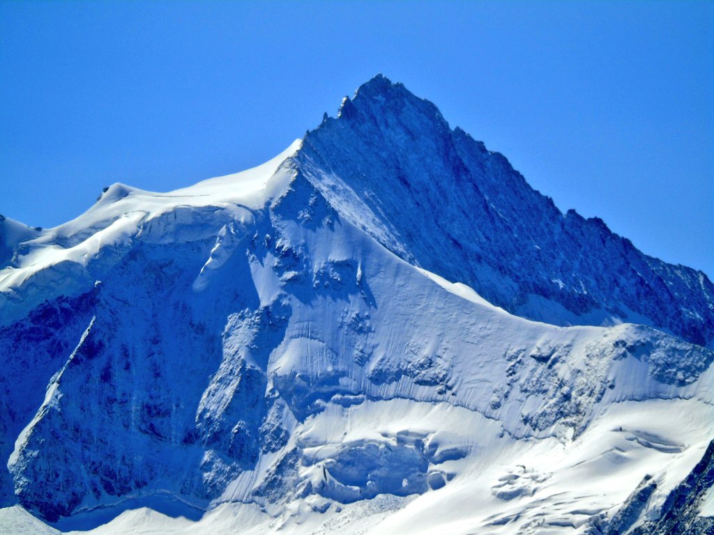 ABettmeralp's tweet photo. Heute in #Zinal
1. Zinalrothorn 4221 m. ü. M.
2. Matterhorn 4478 m. ü. M.
3. Mont-Blanc de Cheilon 3870 m. ü. M.
4. Pointes du Mourti 3563 m. ü. M. https://t.co/KbjQiLkCiz