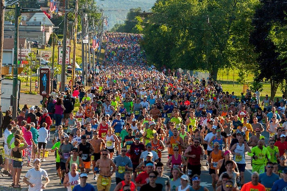 Byrd237's tweet photo. It’s Boilermaker Week in Utica, NY!
The @boilermaker15k isn’t just a race—it’s a full-on celebration. From the electric atmosphere along the course to the legendary afterparty at @saranacbrewery, this event brings the whole city together.

One of Upstate New York’s best weekends! https://t.co/Uab5nNfIfF