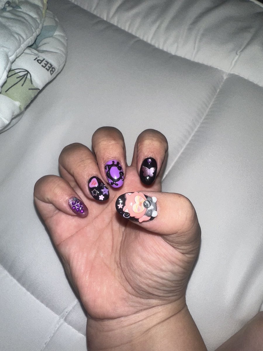 KatKatra's tweet photo. วันนี้ทำนานจริงอ่ะ 
#Cravity #크래비티 #CravityNails #크래비티네일 
#DaretoCrave #DaretoCarveNails https://t.co/IyzFXMqDtD