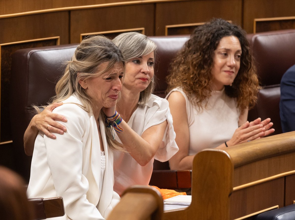 Hoy más orgulloso que nunca de tener a la compañera Yolanda Díaz al frente de este barco.
