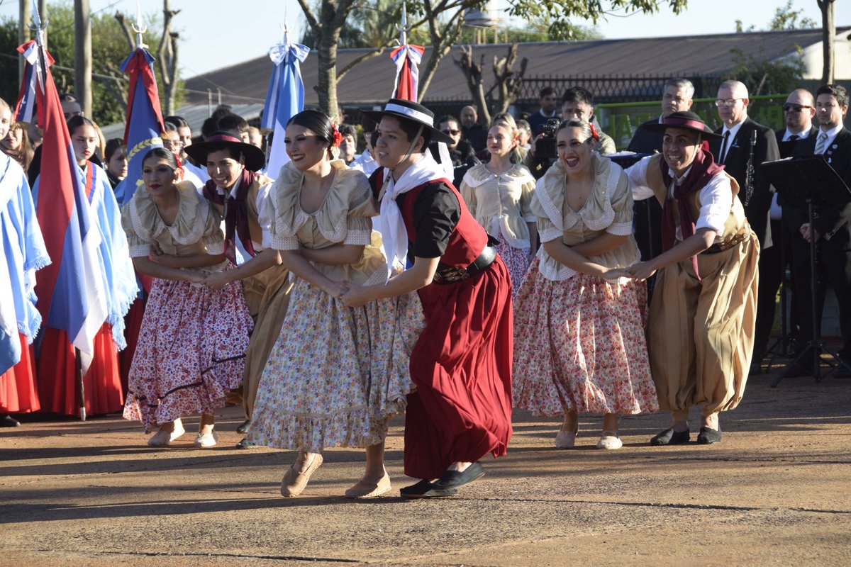 LOS MISIONEROS SOMOS INDEPENDIENTES
Que nadie de afuera nos diga qué tenemos que hacer.
Los misioneros sabemos que hace falta aún y tenemos las recetas para enfrentar los desafíos que plantea esta Provincia. 
#PorMisiones
#VivaLaIndependencia
#VivaLaPatria