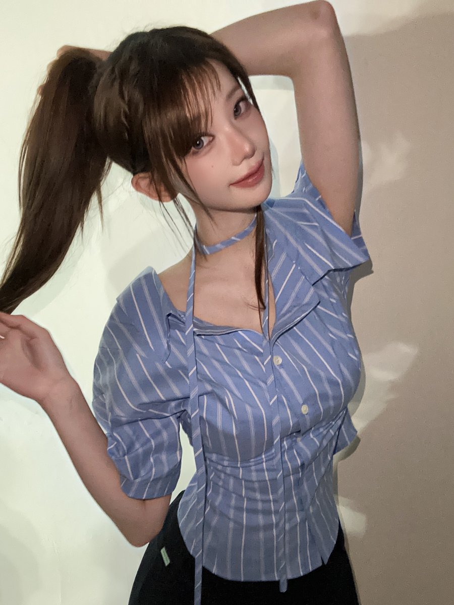 @Weekly_QWER: Jul,09,2025 Magenta naver fancafe post cafe.naver.com/eggkim/369567?… Have you all seen the traveler's special law? Everyone, please follow the law! Pretend QWER has become a cool girls Be proud I love you, sleep well #QWER #MAGENTA #마젠타 #큐떱 #ㅋㄸ