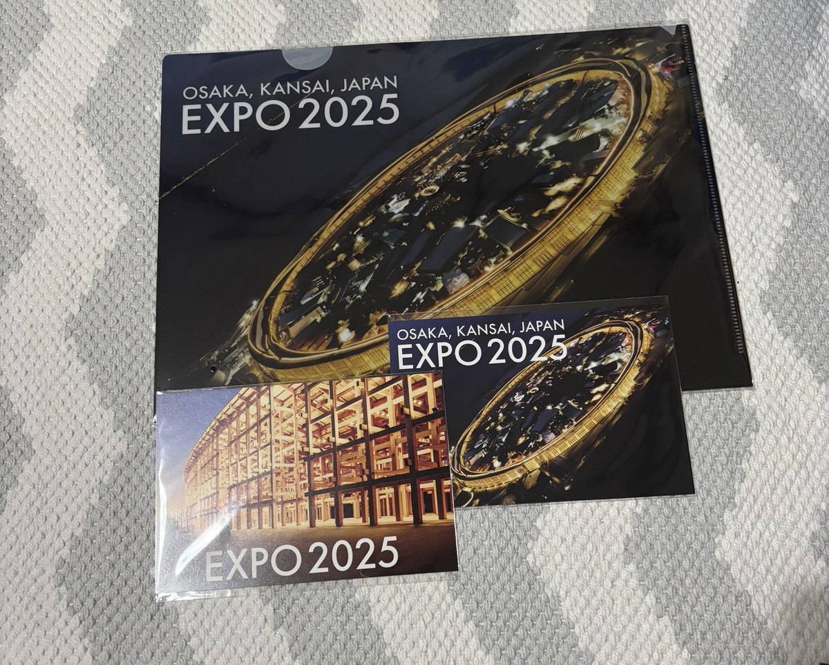 大屋根リングのクリアファイルと ポストカードを購入〜😊 ポストカード