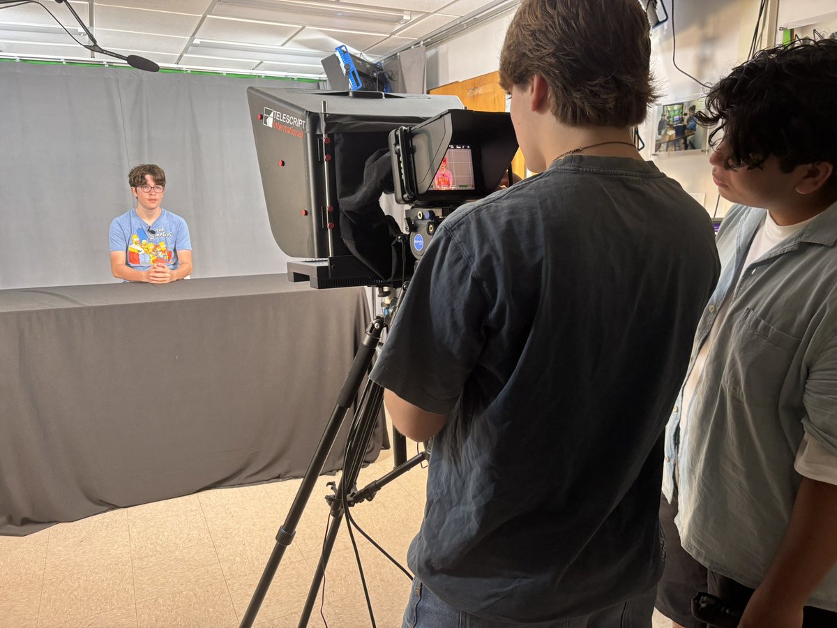 Ossining Media (@ossiningtv) on Twitter photo OHS TV Camp is in production today! These students are learning how to use studio and field equipment while gathering their Broll videos and interviews for the package. Stay tuned for the final product! <a href="/OssiningSchools/">Ossining UFSD</a> <a href="/OUFSD_Arts/">Kate Mathews</a> <a href="/Mary_FoxAlter/">Mary Fox-Alter</a> #Ossiningmedia #productionday OHS TV Camp is in production today! These students are learning how to use studio and field equipment while gathering their Broll videos and interviews for the package. Stay tuned for the final product! <a href="/OssiningSchools/">Ossining UFSD</a> <a href="/OUFSD_Arts/">Kate Mathews</a> <a href="/Mary_FoxAlter/">Mary Fox-Alter</a> #Ossiningmedia #productionday