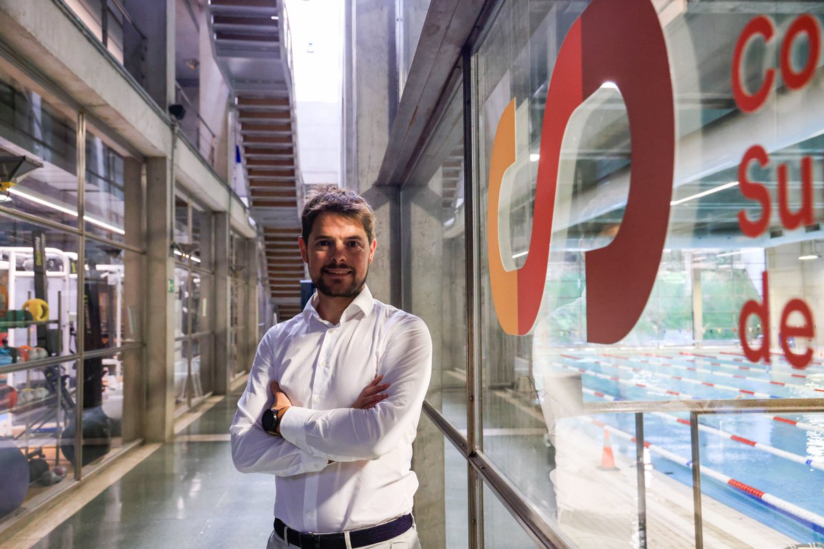 Publicada en <a href="/EFEdeportes/">EFE Deportes</a> la entrevista a Félix Jordán de Urríes, director general de la <a href="/fundaciondepjov/">Fundación Deporte Joven</a> , realizada por el compañero Carlos Pérez y acompañada por fotos mías.

📸©️ Pablo R. Seco 

efe.com/deportes/2025-…