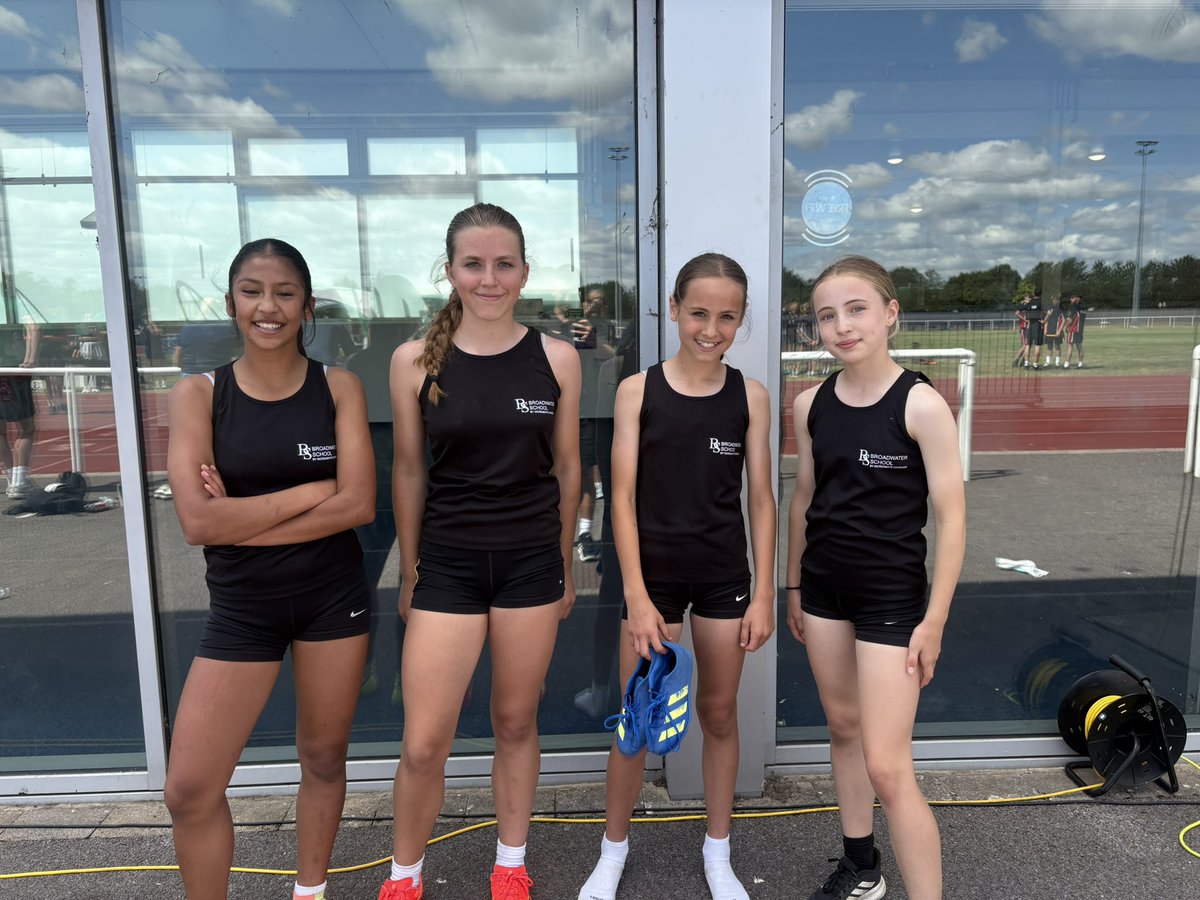Well done to our <a href="/Broadwaterstaff/">Broadwater School</a> Gold Medalist ks3 girls in the relay at <a href="/GreenshawTrust/">Greenshaw Learning Trust</a> Athletics against 17 school, managing to win the heat and the final with some superb changeovers! Laila, Jazz, Jazzy, Sadie 👏 superb team that hard work really made a difference