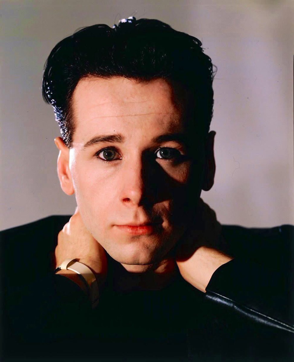 Jake (the 80s & 90s never ended in my world) Rudh tweet media