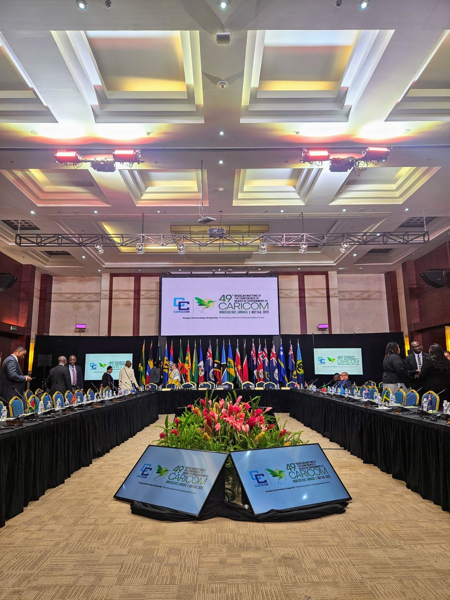 8clairerenee's tweet photo. 49th Regular Meeting of the Conference of Heads of Government of CARICOM
6-8 July, Montego Bay, Jamaica
#49HGC 🇦🇬🇧🇸🇧🇧🇧🇿🇩🇲🇬🇩🇬🇾🇭🇹🇯🇲🇰🇳🇱🇨🇻🇨🇸🇷🇹🇹🇲🇸🇦🇮🇧🇲🇻🇬🇰🇾🇨🇼🇹🇨 https://t.co/RYSTOTiRdL