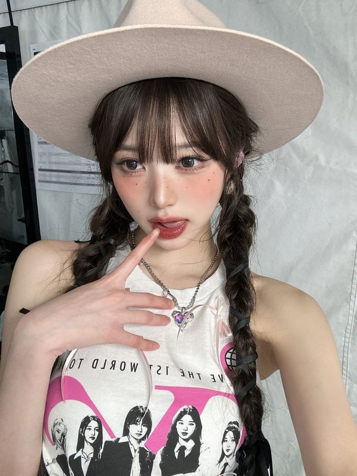 formedbyfoam's tweet photo. yeehaw
#dvsd #diveselca #Wonyoung https://t.co/RNhqalmc0r