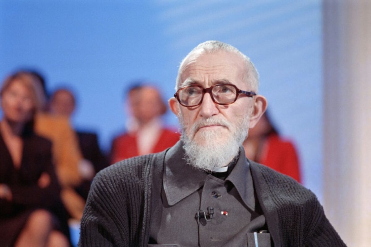 L'abbé Pierre visé par douze nouvelles accusations de violences sexuelles, dont sept sur mineurs lalibre.be/international/…