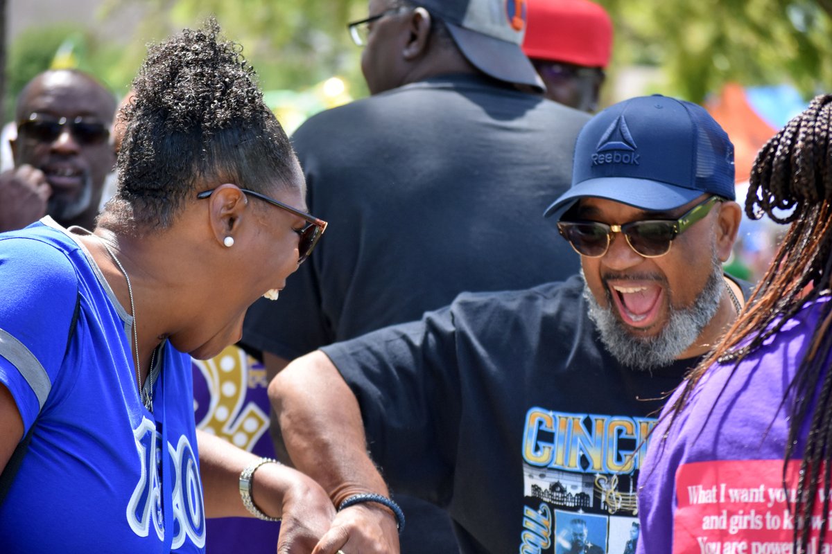 Champaign Park District (@champark) on Twitter photo Bringing your family reunion to CU Days? ๐จโ๐ฉโ๐ง๐
Make sure your crew has a spot! Reserve space for your family on August 9 from 11amโ7pm at Douglass Park by filling out the form below.
๐ bit.ly/406IUFJ Bringing your family reunion to CU Days? ๐จโ๐ฉโ๐ง๐
Make sure your crew has a spot! Reserve space for your family on August 9 from 11amโ7pm at Douglass Park by filling out the form below.
๐ bit.ly/406IUFJ