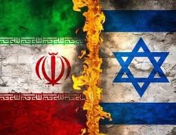 EHAAEM's tweet image. قريبا جدا الجزء الثاني 
من سيكون ضيف الشرف في هذا الجزء ؟؟؟