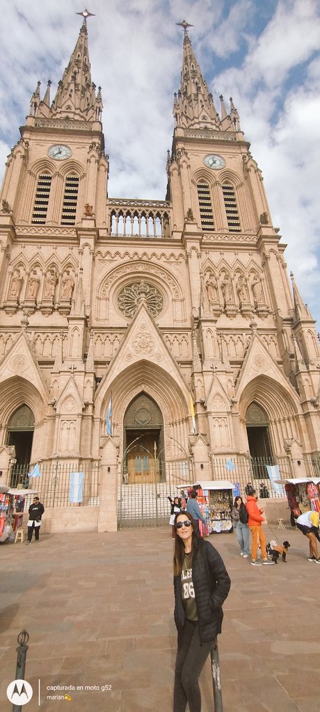 MarianAAcad's tweet image. Buenas.Buen día😊
Feliz día de la Patria 🇦🇷 
Paseando y disfrutando 🙌
Que tengas un lindo día💫
#modorelax
#energiaspositivas