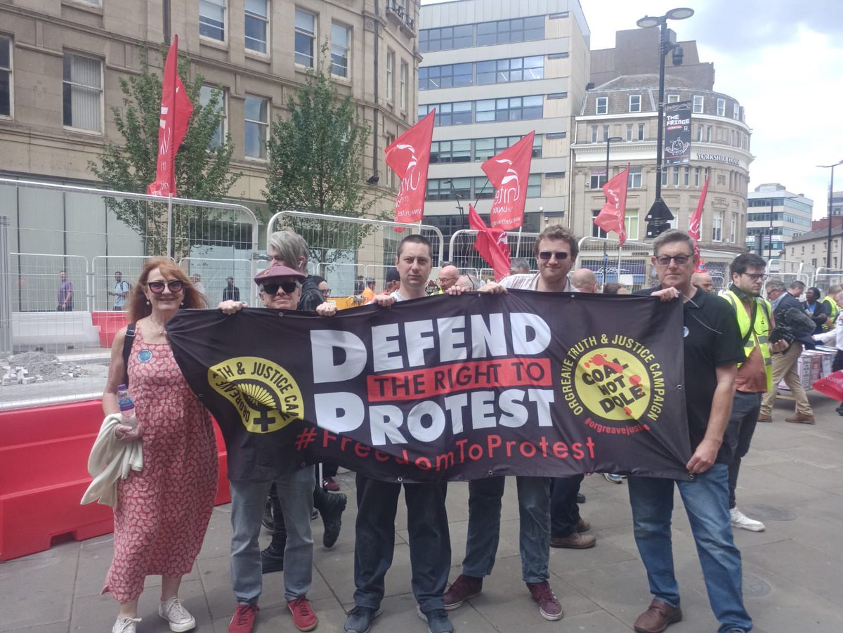 Orgreave Justice (@orgreavejustice) on Twitter photo Fantastic turnout of #Solidarity today to support <a href="/unitetheunion/">Unite the union: join a union</a> @uniteneyh members at #Veolia #Sheffield on strike for #unionrecognition Thank you <a href="/johndunn322/">John Dunn</a> for being our #OrgreaveJustice speaker #SheffieldBinStrike Fantastic turnout of #Solidarity today to support <a href="/unitetheunion/">Unite the union: join a union</a> @uniteneyh members at #Veolia #Sheffield on strike for #unionrecognition Thank you <a href="/johndunn322/">John Dunn</a> for being our #OrgreaveJustice speaker #SheffieldBinStrike