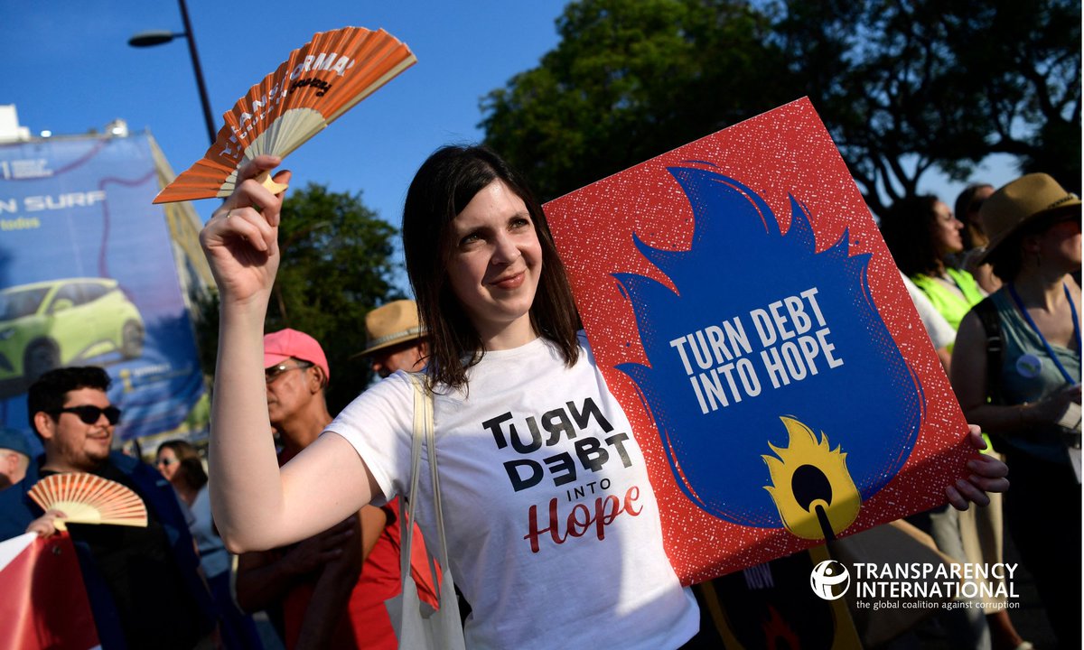 anticorruption's tweet image. Last week at the #FfD4, UN member states agreed on key anti-corruption commitments. But these will only become a reality if countries step up and lead.
Read our CEO Maíra Martini’s blog on what we learned in Sevilla and the road ahead. ➡️anticorru.pt/3d8