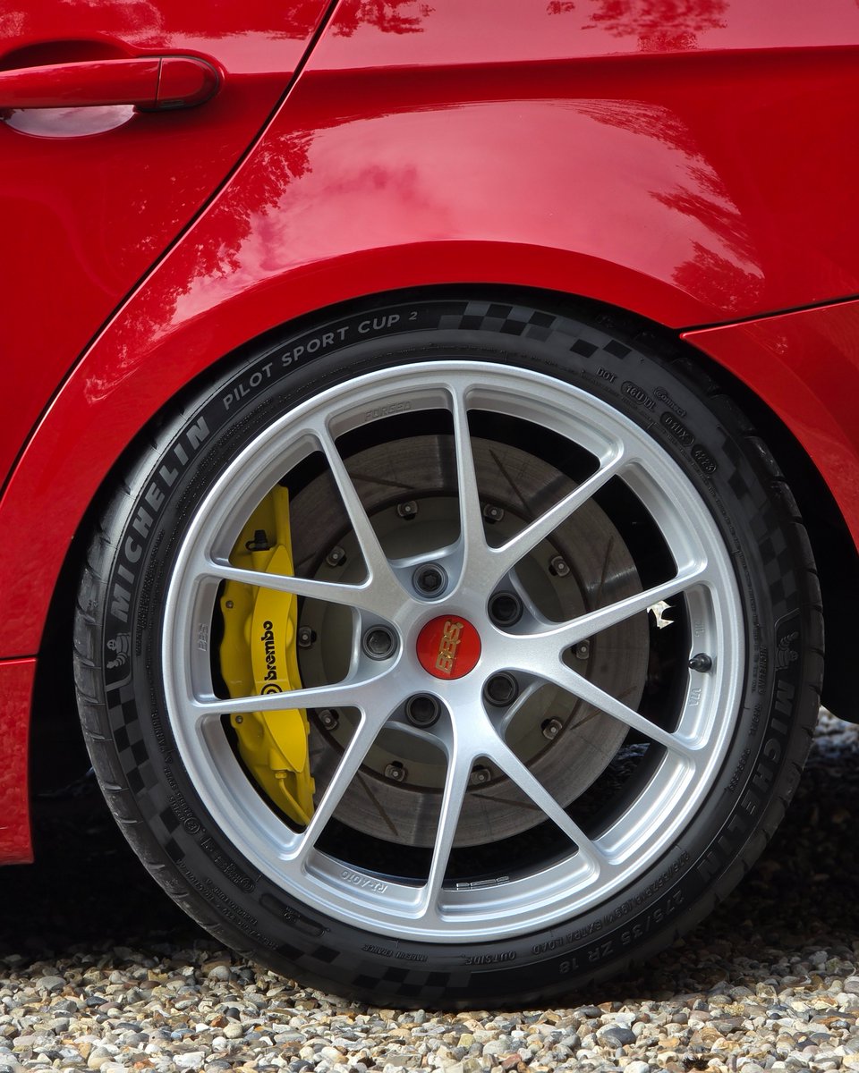 Michelin Pilot Sport Cup 2: Grip that turns every corner into your favourite 🔥

#Michelin #BMW