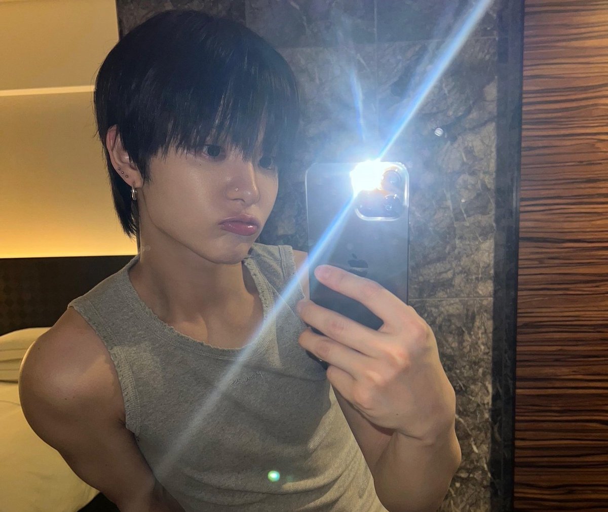 지훈피드 tweet media