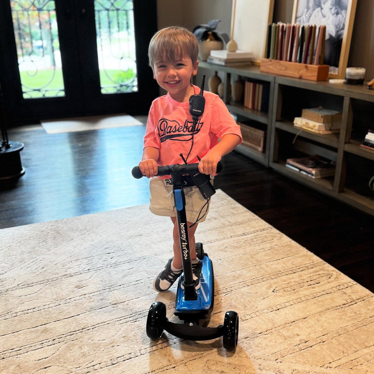 HooverPD's tweet photo. #WaytogoWednesday

#HooverPD visits Ivan for his bday

“We are also so grateful to the Hoover Police for all they did to help make this birthday truly unforgettable...he will cherish the memories forever."
 - Ivan's mom

More -https://t.co/moVMUbw8cf https://t.co/oBY986Pl3a