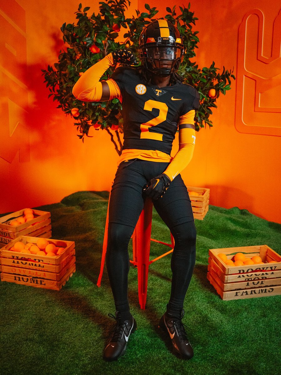 Jowell Combay safety Class of 2026 coming home at 5 🍊🍊🍊
