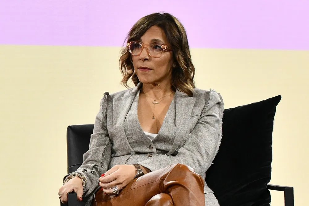 TT_Capital_'s tweet photo. Linda Yaccarino is stepping down as CEO of X.

Handpicked by Elon Musk in 2023, Yaccarino joined to spearhead X’s transformation from Twitter into a broader platform. Her departure follows a pivotal two-year run where she focused on ads, free speech, and operational overhaul.

No successor named — the next leadership move will be closely watched.

🔗 https://t.co/ICGfBMaHbM