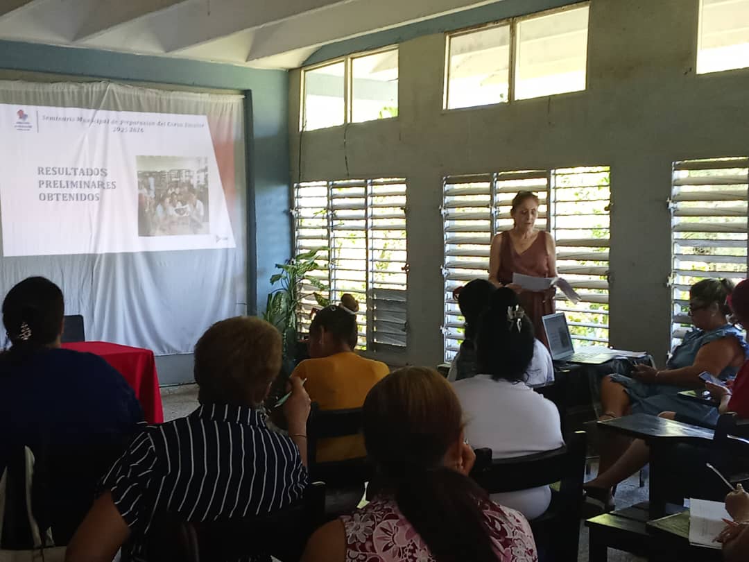 ✅ Cerramos el panel sobre reordenamiento escolar con valiosas conclusiones: optimización de infraestructura, mejor acceso a la educación y uso eficiente de recursos.📊👏 
<a href="/CubaMined/">MINED</a>
¡Sigamos trabajando juntos por una educación que llegue a cada rincón!