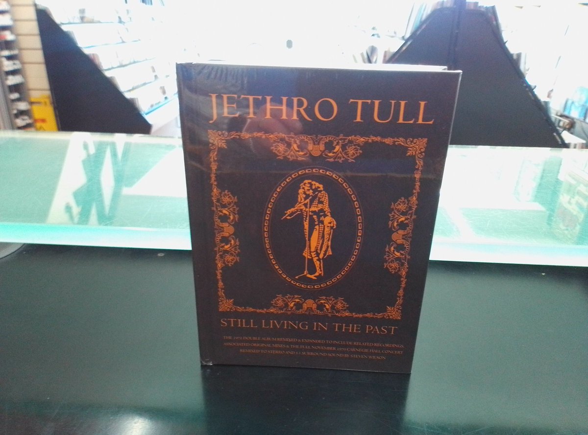 Derricks Music (@derricksmusic) on Twitter photo Afternoon all and here comes the latest instalment of the #jethrotull boxed set reissue programme. Available on both CD and vinyl from Friday #audiot <a href="/RSDUK/">Record Store Day UK</a> Afternoon all and here comes the latest instalment of the #jethrotull boxed set reissue programme. Available on both CD and vinyl from Friday #audiot <a href="/RSDUK/">Record Store Day UK</a>