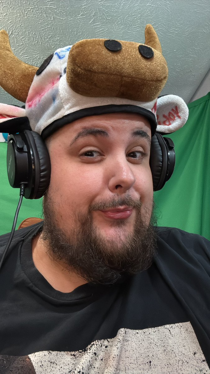 Its my birthday today let’s party baby twitch.tv/bigbaby17902