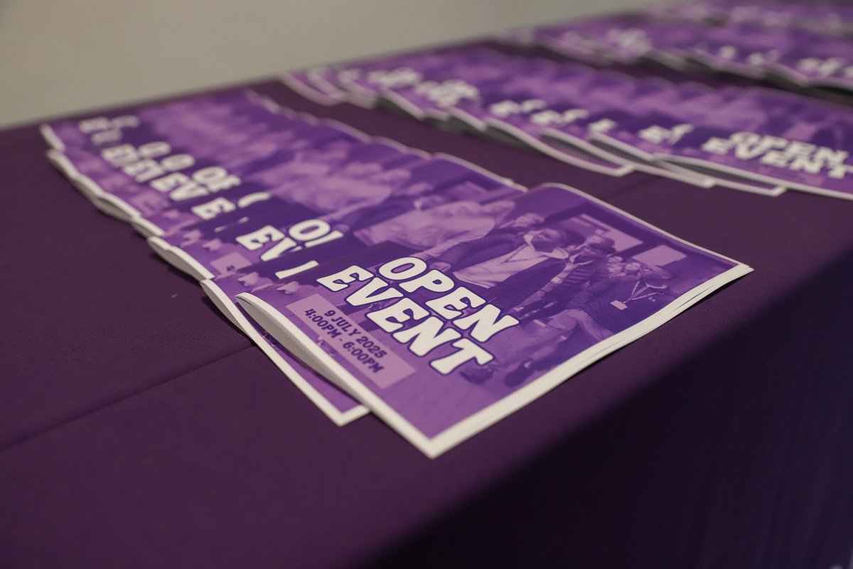 NewColBradford's tweet image. Make sure you grab an Open Event flyer on your way in - it contains important information about what's going on around college for you to get involved with this evening!