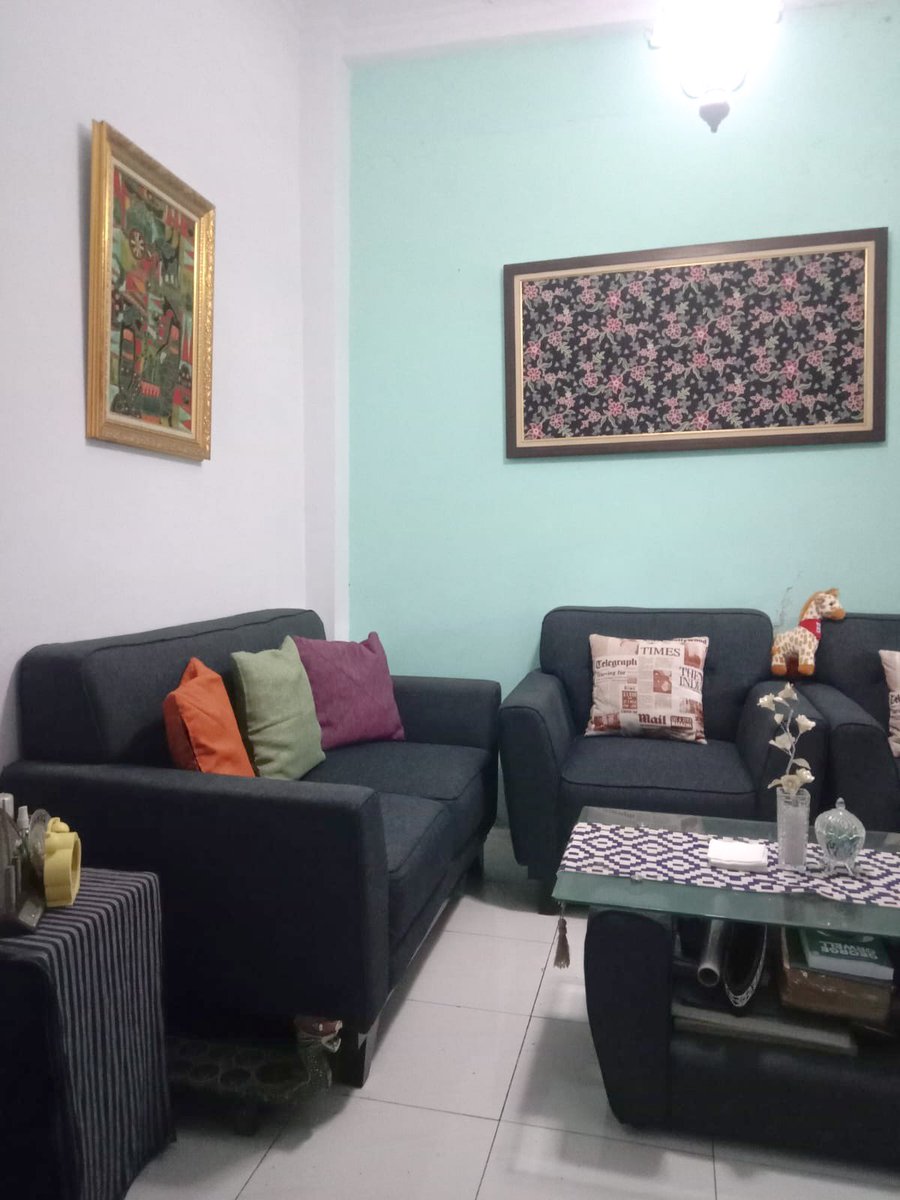 ovalalalaa's tweet photo. Dijual rumah 650jt boleh nego
Komplek GBI blok H9-11A, Kab. Bandung
LT75 LB100
2 Lantai
3 75Kamar tidur
1 Kamar mandi dan 1 WC 
1 Dapur
Ruang tamu, Ruang TV
Carport dan space untuk 2 motor
Listrik 1300W
Air jet pump+toren https://t.co/6f1H4C7Taz