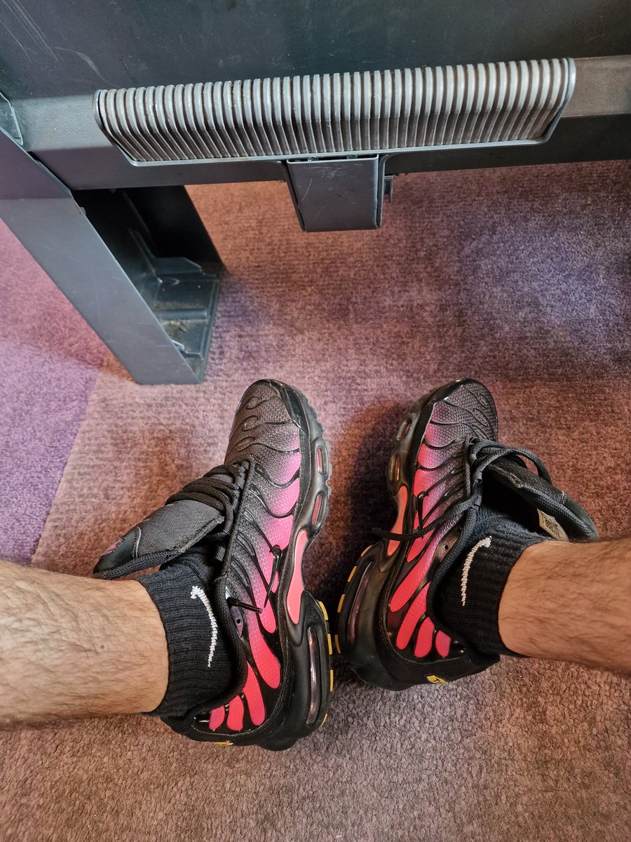 Rekskt 👟 💵 (@rekskt) on Twitter photo 