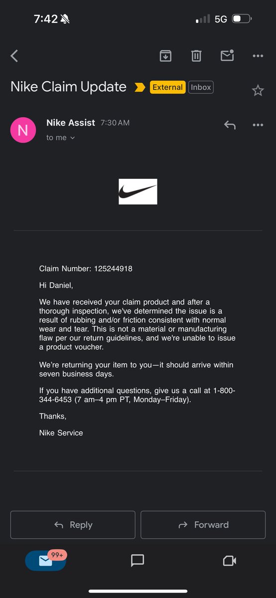 Heiz_Fresh's tweet photo. @Nike @Jumpman23 @SneakerNews @nicekicks @Complex @kicksonfire fresh out of the box. And they claim this is normal wear and tear. Nike you have to do better. https://t.co/8uqZ2wga3R