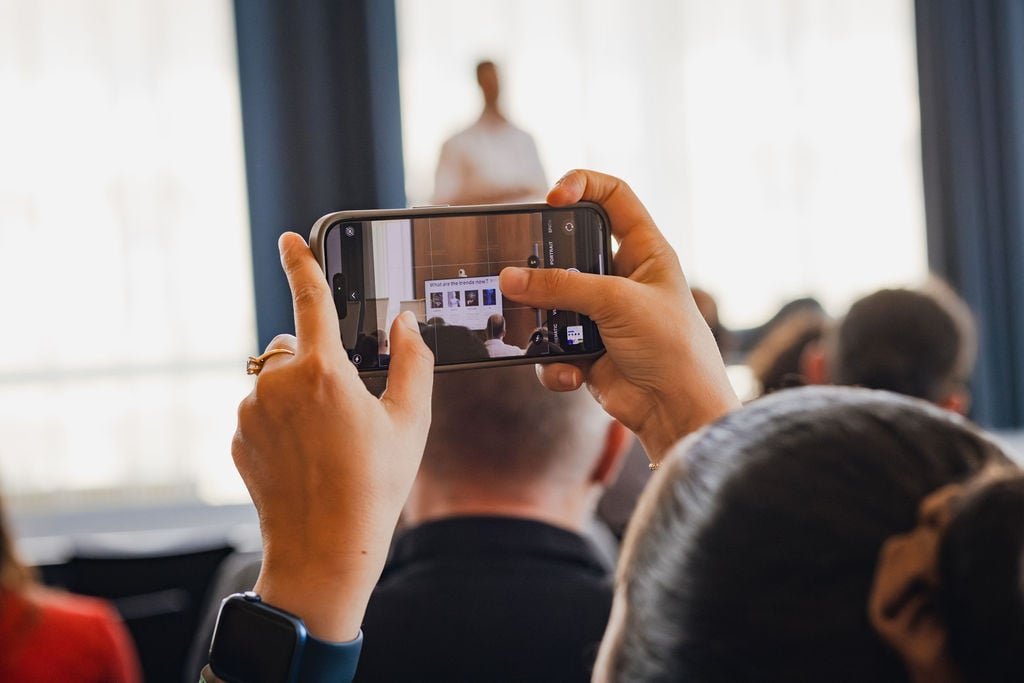 DmitryKD's tweet image. 🎤 Honored to speak at the ESMT Berlin Alumni event 2 weeks ago on a topic that’s shaping the future — the evolution of AI and the workforce.

Is AI taking or creating Jobs?🤔 Share in comments.

#FutureOfWork #ESMTAlumni #WorkforceTransformation #Leadership