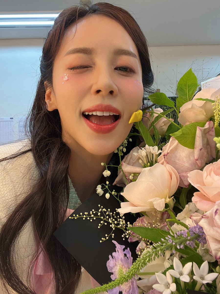 shining__JH's tweet photo. 🍋✨ https://t.co/4kMKCBqQYc