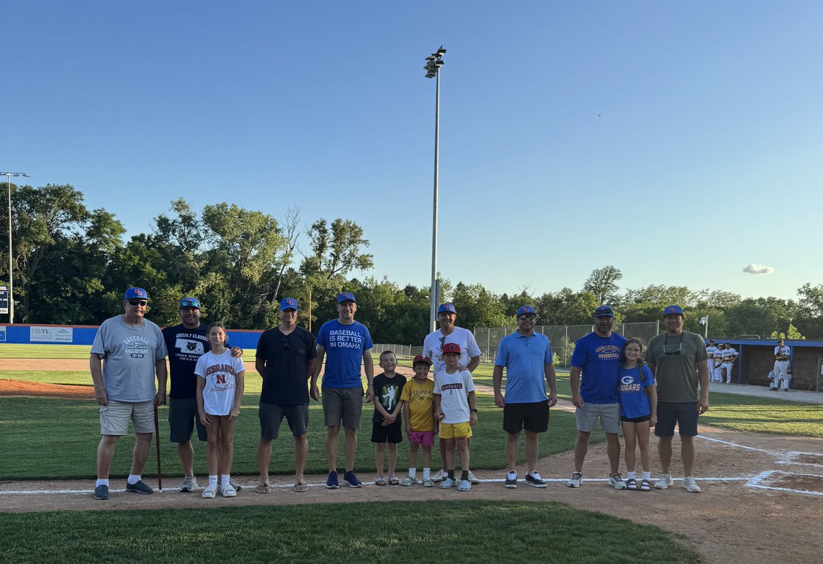 GrossHSBaseball's tweet photo. Great night last night at the park welcoming back the Class of 2000 baseball team. #duxesto https://t.co/eNFAAti5cz