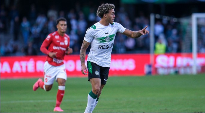 ApostaRealBR's tweet photo. ⚽ CRB x Coritiba – Série B, 10/07 às 21h35
Duelo no Rei Pelé com promessa de jogo pegado!
🔥 Palpites:
✅ Coritiba ou empate (chance dupla)
⚽ Ambos marcam
📈 Mais de 1,5 gols
🚩 +9,5 escanteios

📲 Veja onde assistir, escalações e análise completa:
👉 https://t.co/CpYk3hqoVY
#CRB #Coritiba #SerieB #PalpitesFutebol #ApostaCerta #FutebolBrasileiro #ApostaReal #FutebolNaVeia