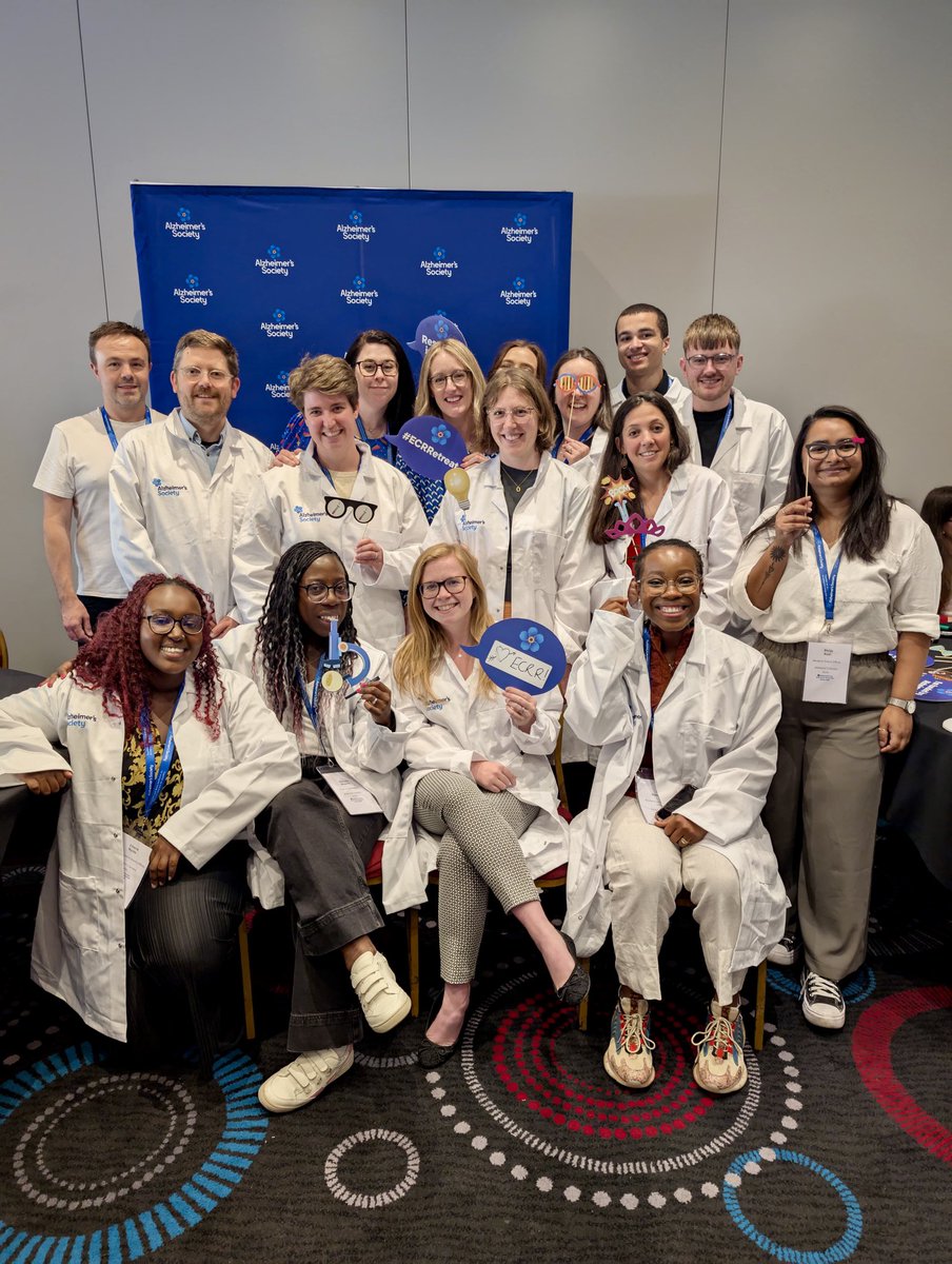 AlzSocResearch's tweet image. Wrapping up #ECRRetreat 2025 with closing remarks by the Alzheimer’s Society Research Team. We hope our attendees are leaving inspired, equipped, and ready to shape the future of dementia research.