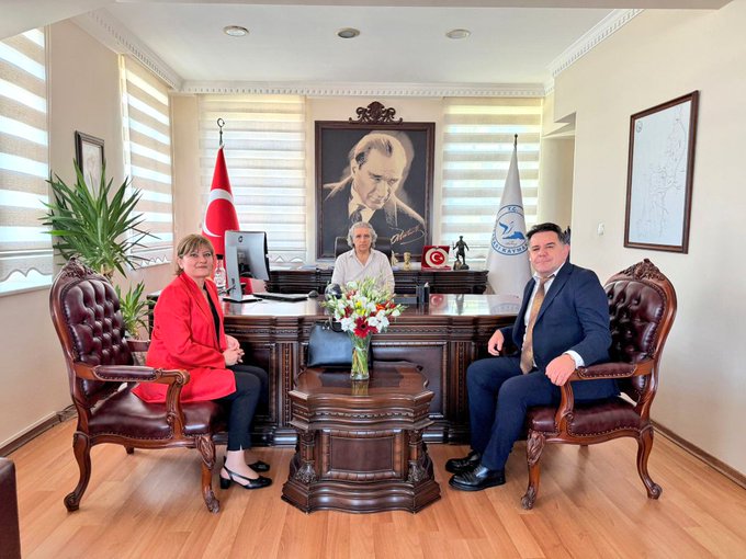 Kuşadası’nda Yeni Atamalar: Ziraat Bankası Temsilcileri Ziyarette