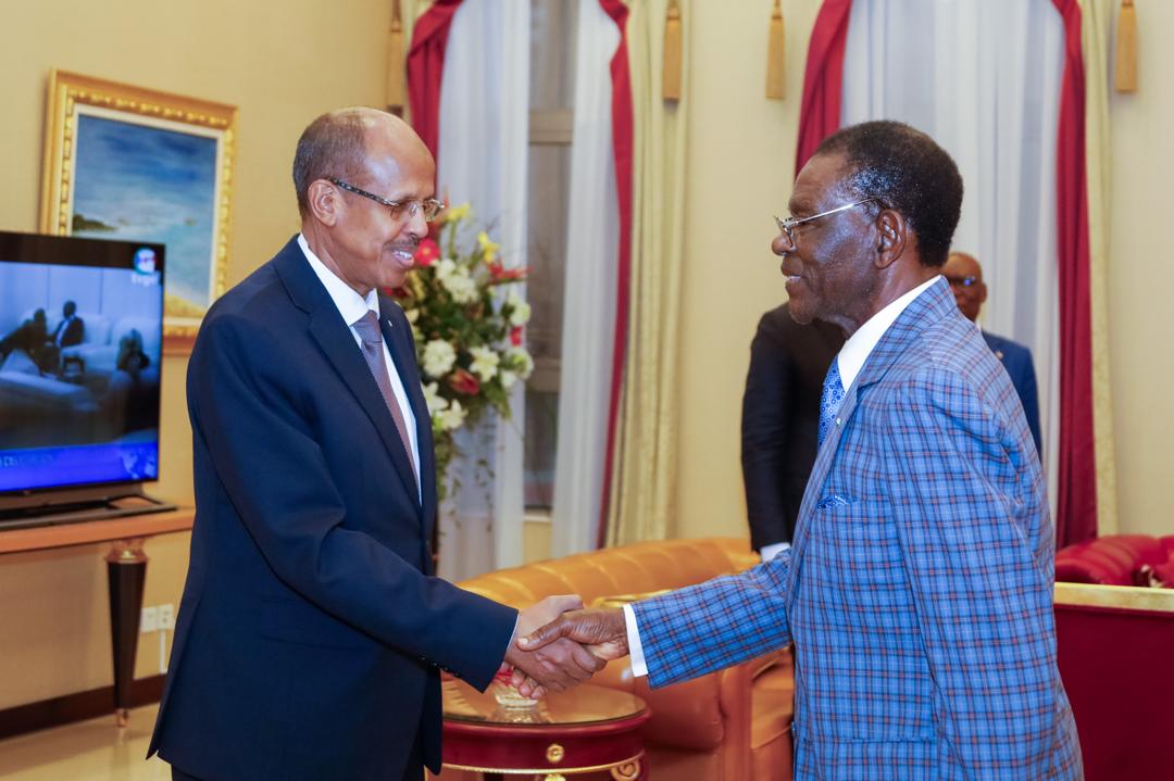 _AfricanUnion's tweet photo. H.E. President Teodoro Obiang Nguema Mbasogo of Equatorial Guinea today received H.E. Mahmoud Ali Youssouf, Chairperson of the @_AfricanUnion Commission & his accompanying delegation that included Deputy Chairperson @DCP_Haddadi & Chief of Staff @souefmo_elamine at the State House in Malabo, ahead of the 7th Mid-Year Coordination Meeting (MYCM) of the AU, RECs, & RMs, scheduled for 10–13 July 2025.

The Chairperson expressed appreciation to President Obiang for the warm welcome graciously hosting the Meeting & for his continued support for the work of the Union.

President Obiang reaffirmed his Government’s full readiness to host the #AUMYCM7.

Convened under the auspices of the AU Commission & the Government of Equatorial Guinea, the Meeting will bring together the AU Bureau, Heads of RECs, senior AUC officials, AU specialized bodies, and institutional partners to advance continental coordination and integration.

Read  more on #7MYCM @ https://t.co/lEsPxsM9IJ