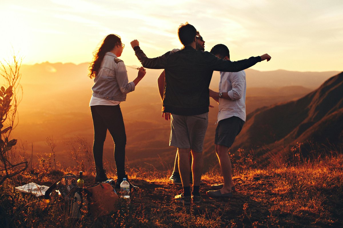 Belonging grows through two kinds of connection: bonding and bridging.

Bonding ties us to our roots—family, friends, community.
Bridging invites us to grow—crossing divides, building trust, and expanding who belongs.

#Belonging #SocialCapital