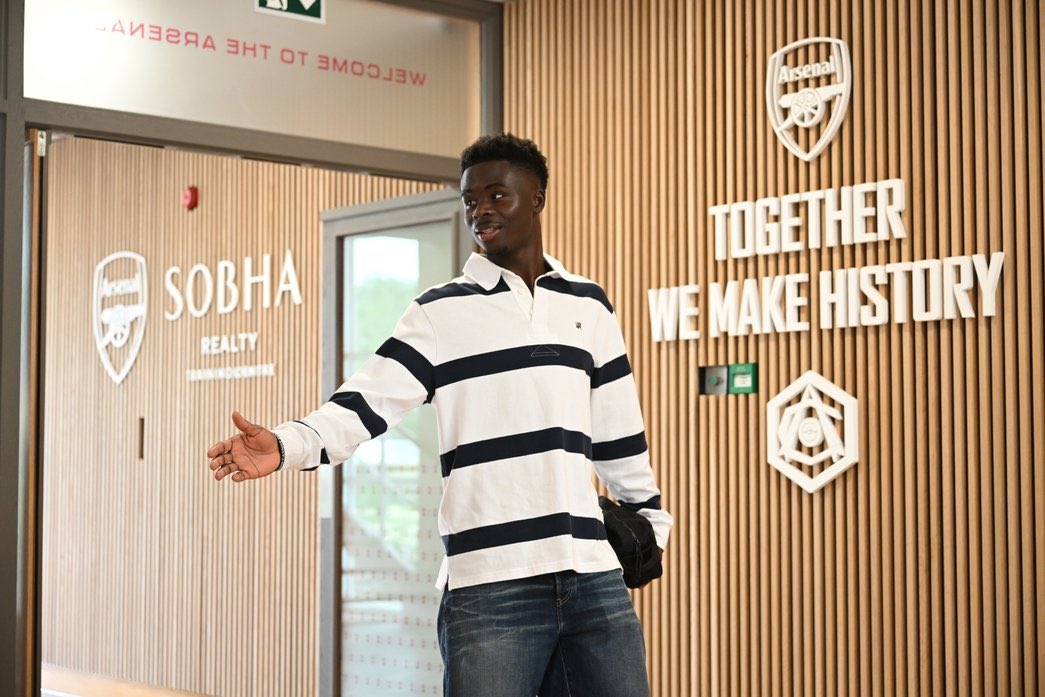 afcstuff's tweet photo. The Arsenal are BACK! 😁 https://t.co/N26P4yUajs