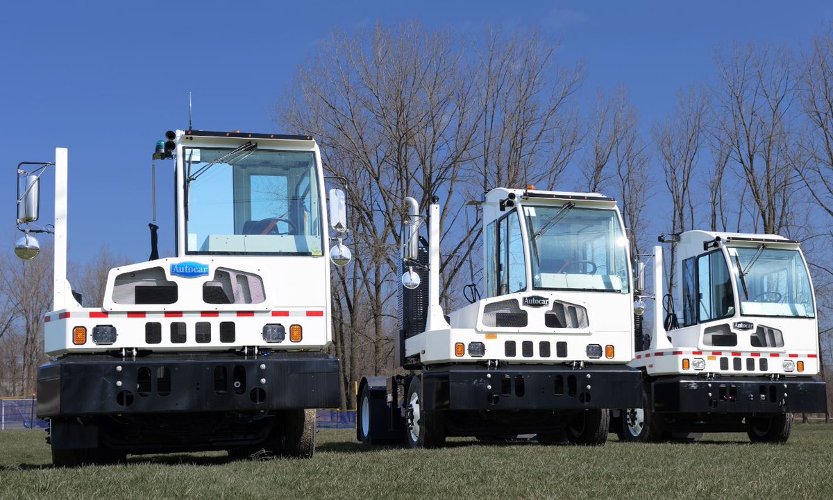 AutocarTruck's tweet photo. Comfort is the name of the game…and our ACTT® yard dog is winning. See how: https://t.co/NWZfWiq5hs #Autocar #Logistics #TerminalTractor https://t.co/fjJpZ4XVxO
