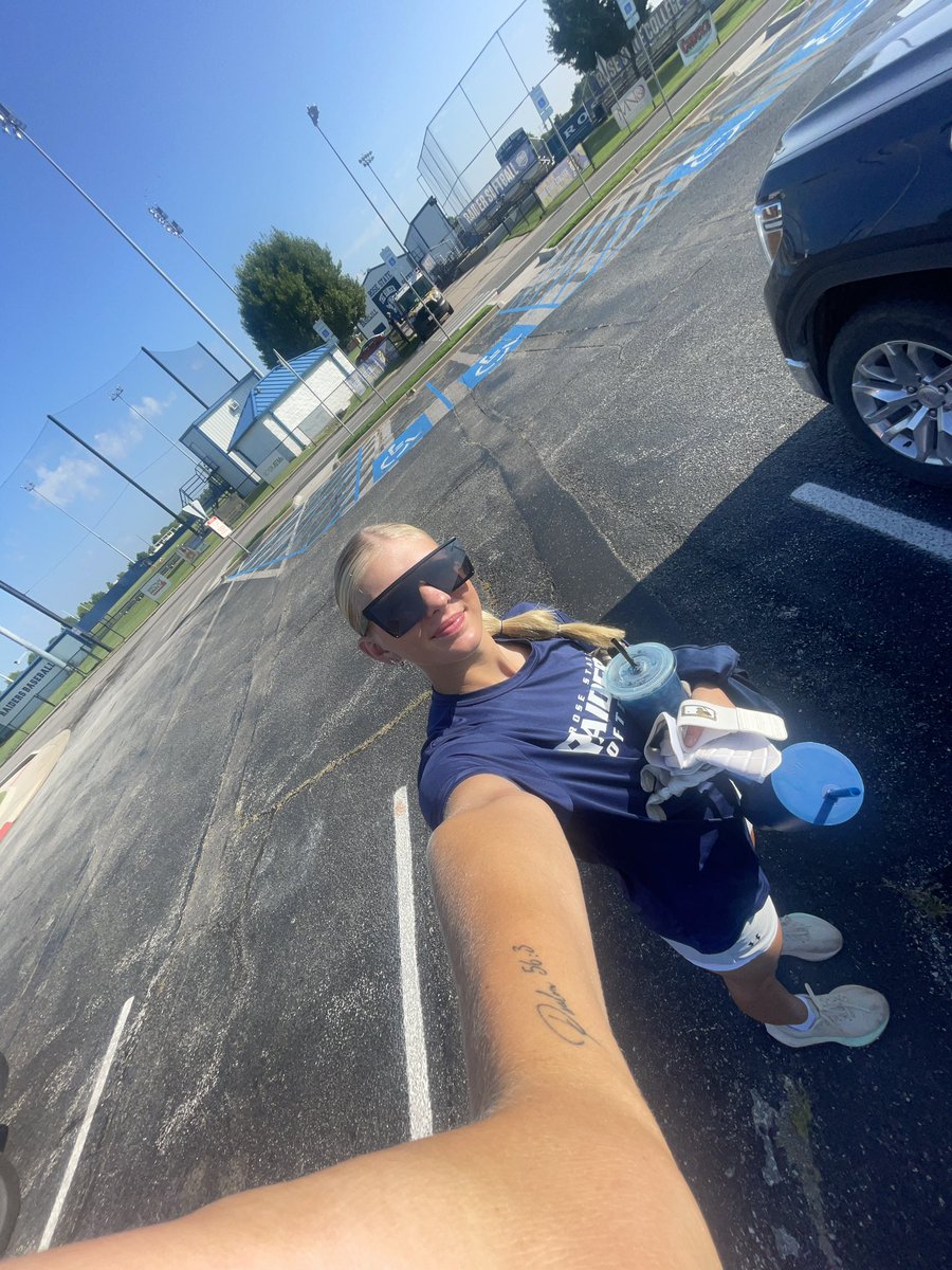 So thankful for a program that makes leaving so hard- ONE month till we’re back 💙
<a href="/RSC_Softball/">RSC Softball</a>