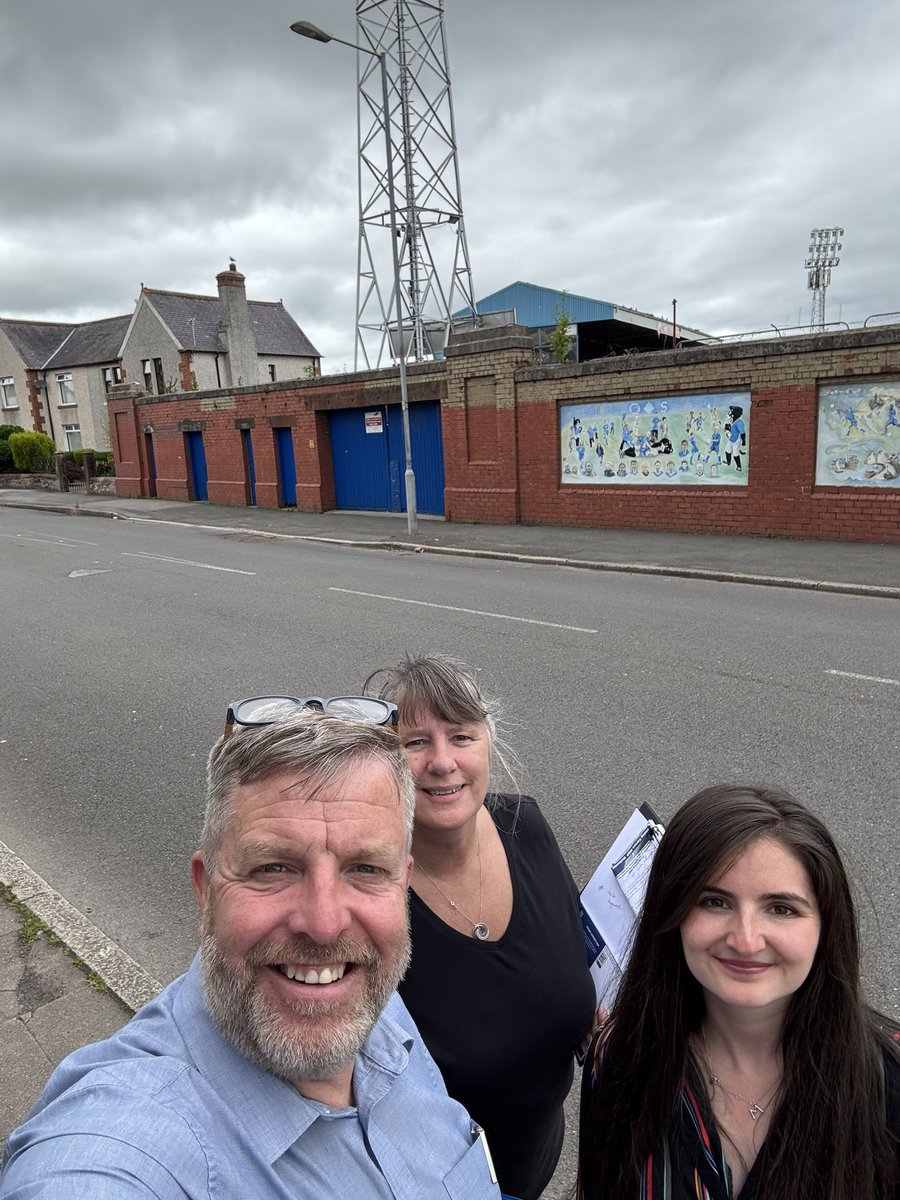 Had a great day out on the doorstep surgery tour in Dumfries today… look out for us in Dalbeattie tomorrow!!