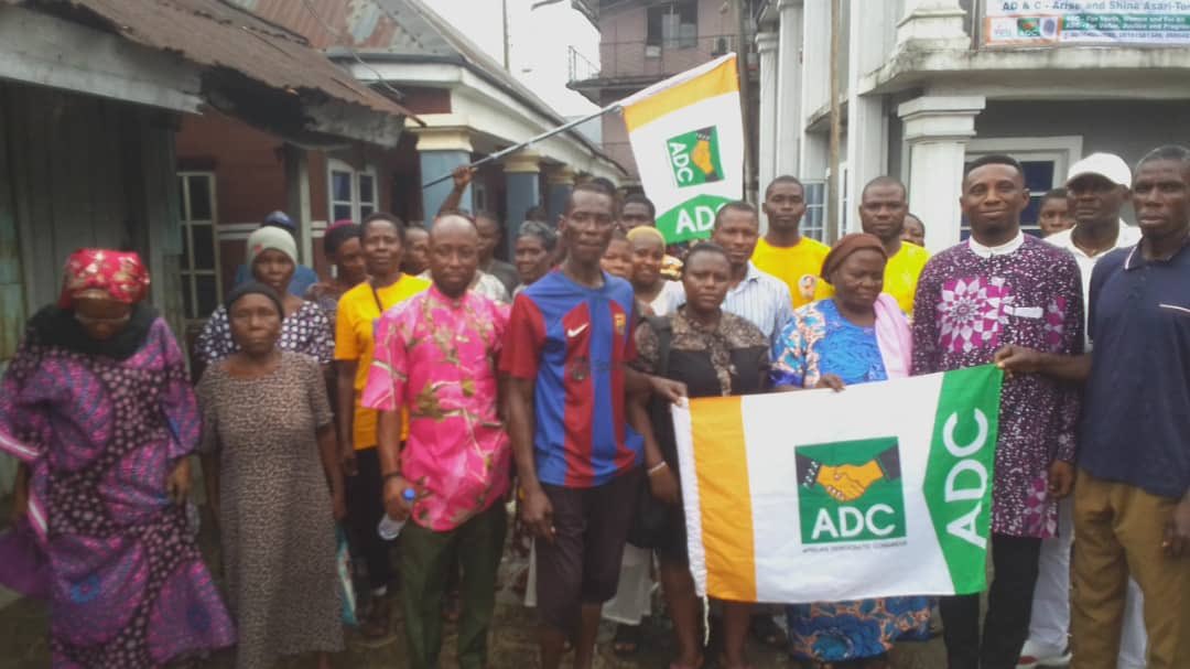 ADCNig's tweet image. Meeting of ADC Asari-toru chapter yesterday at the LG's party Secretariat, Tariah Compound in Buguma city was a massive success. Not even the heavy rains could discourage members from coming out in their numbers.
Of a truth, ADC is the vehicle that has come to take us to our…