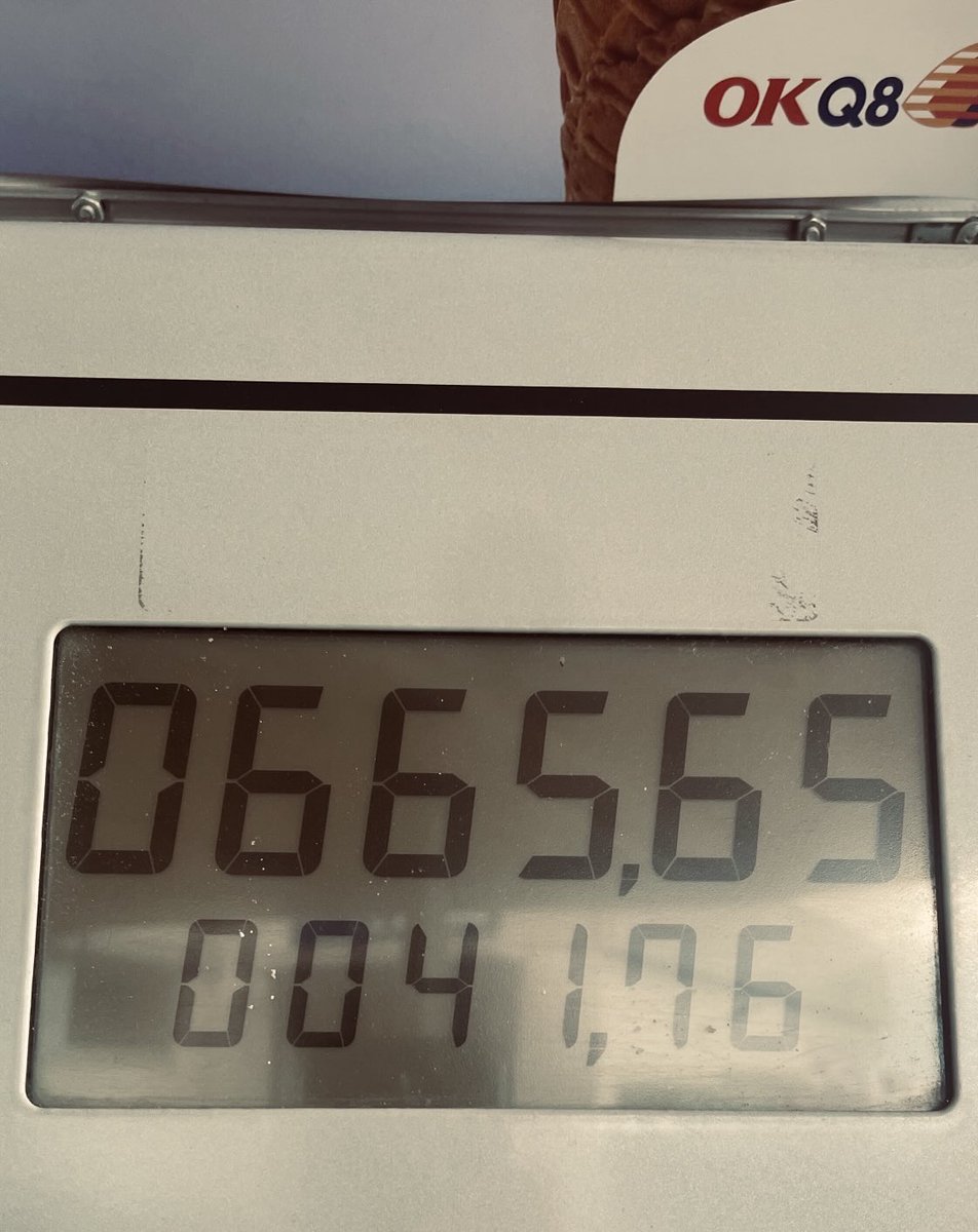 Close but no cigar! #thenumberofthebeast #theneighbourofthebeast #rockettlove #no4 #newmusic