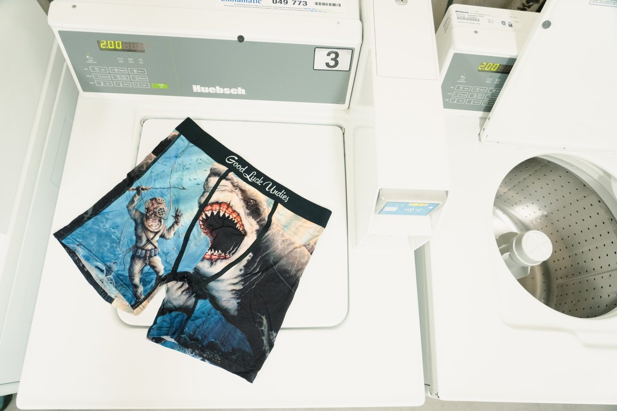 GoodLuckSock's tweet image. #jawsome

Available at GoodLuckSock.com

#sharkdesign #goodlucksock