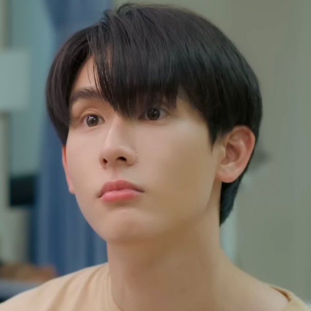 แป๋วค้าบ กมๆ 🥺

#kasibook