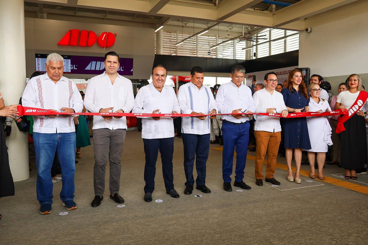 tuADO's tweet photo. ¡La nueva Terminal ADO Paraíso ya está abierta! 🚍 Conectamos más destinos y mejoramos tu experiencia con diseño sustentable y accesibilidad total, además marcamos el inicio de la nueva ruta #MODOGL de Paraíso a Tampico 🌟
#MODOADO #ViajaConADO https://t.co/hWNIUQ6KDF